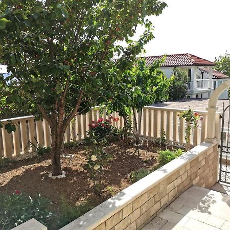 Villa Ruza 30M From The Beach Baska Voda Luaran gambar