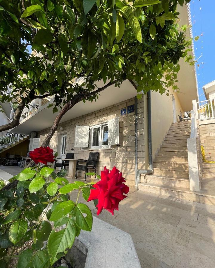 Villa Ruza 30M From The Beach Baska Voda Luaran gambar