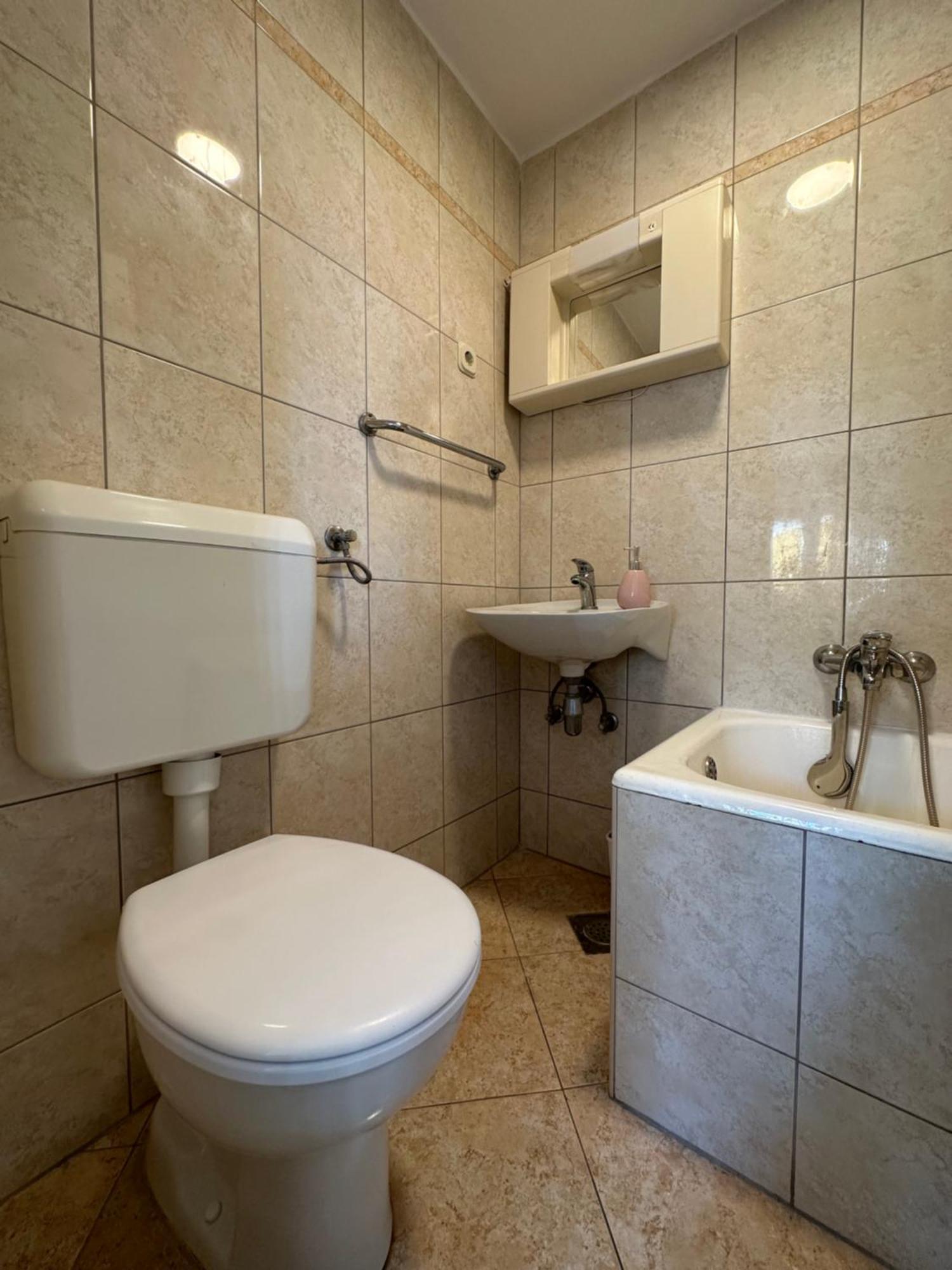 Villa Ruza 30M From The Beach Baska Voda Bilik gambar